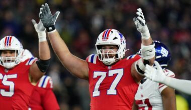 What Pleased Patriots' Mike Vrabel Most About O-Line's Outing Vs. Giants