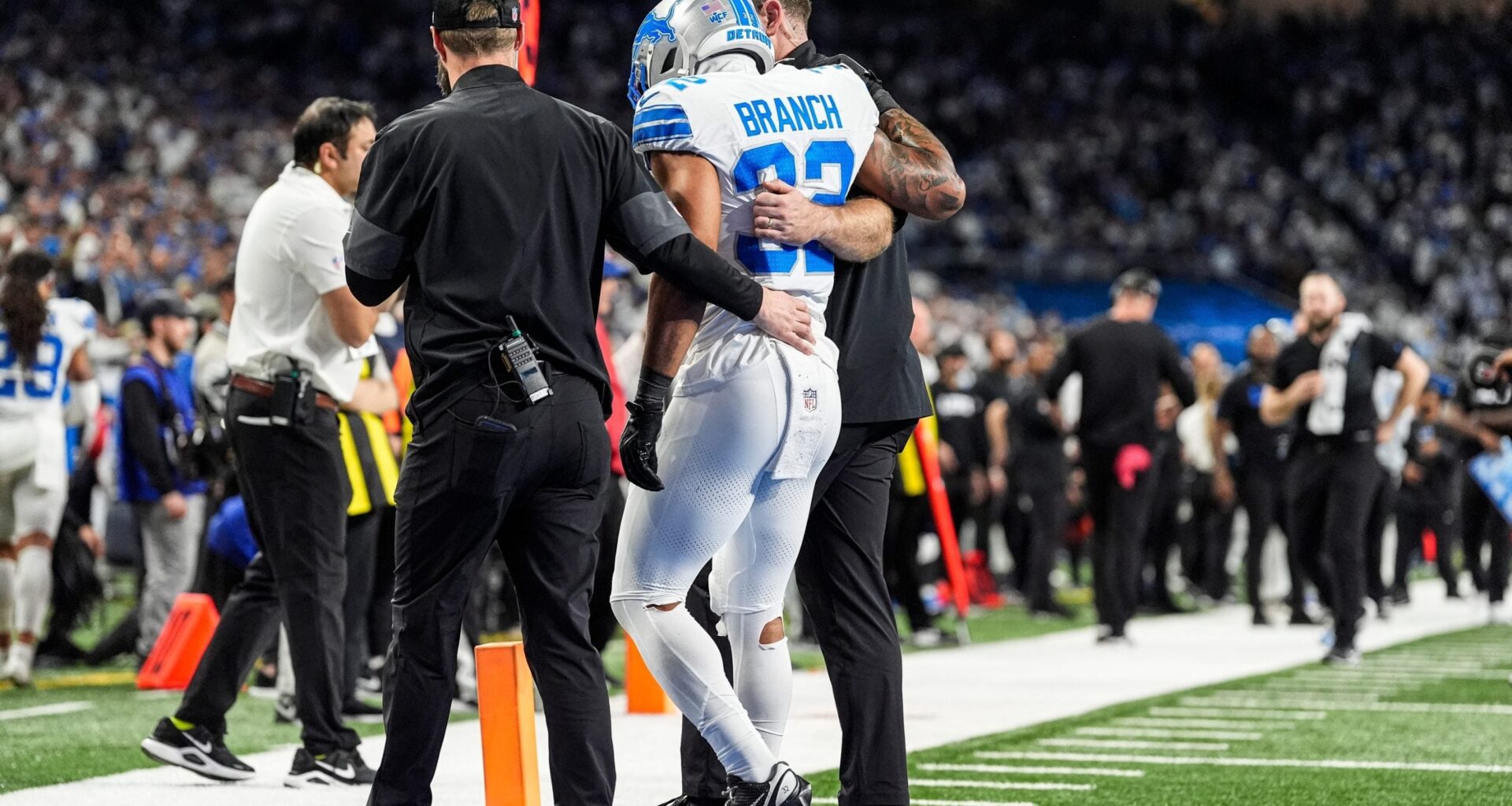 Bears Path To Playoffs Just Widened As Rival’s Elite Defender Goes Down