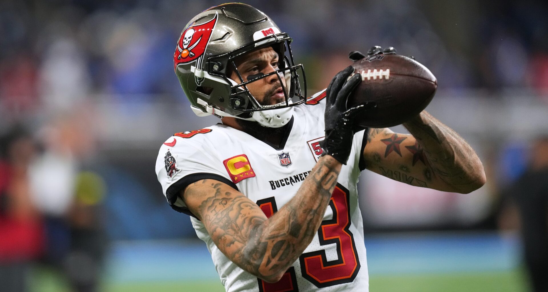 Mike Evans Seen Yelling 'It's 3rd and 28' on Video After Bucs Collapse vs. Falcons