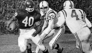 Gale Sayers deserves to be celebrated