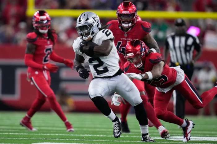 Texans impressed with Raiders standout rookie Ashton Jeanty, disappointed by ‘poor example of tackling, finishing’