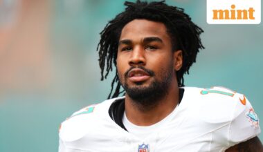 Jaylen Waddle injury update