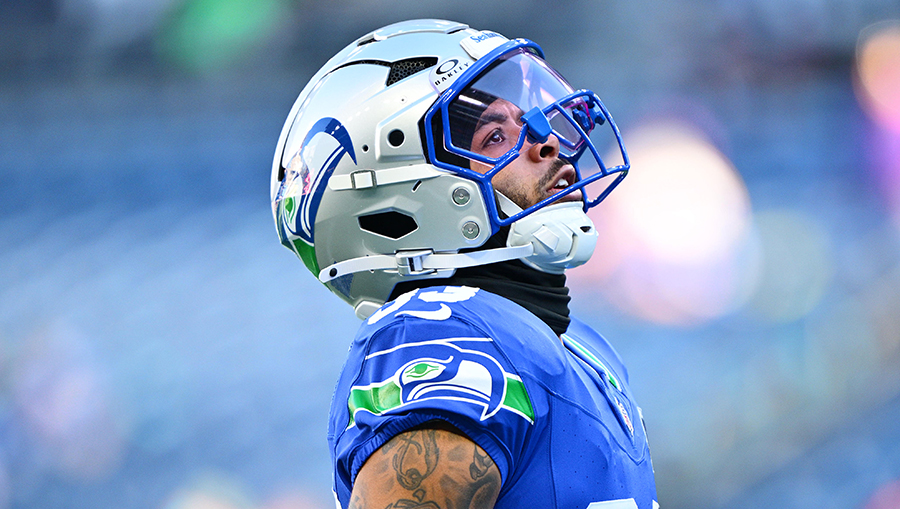 Seattle Seahawks Myles Gaskin...