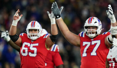 Patriots' Offensive Lineman Earns Award In Wake Of Week 16 Win