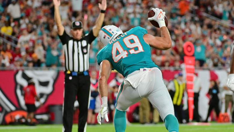 Dolphins Re-Sign TE Before Steelers Game