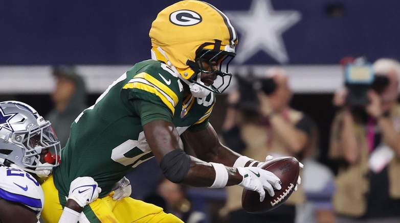 ARLINGTON, TEXAS - SEPTEMBER 28: Romeo Doubs #87 of the Green Bay Packers catches a pass for a touchdown against Kaiir Elam #20 of the Dallas Cowboys during the second quarter in the game at AT&T Stadium on September 28, 2025 in Arlington, Texas. (Photo by Sam Hodde/Getty Images)