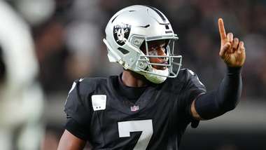 Jacksonville Jaguars v Las Vegas Raiders