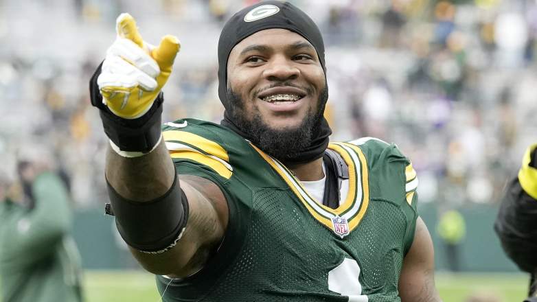 GREEN BAY, WISCONSIN - NOVEMBER 23: Micah Parsons #1 of the Green Bay Packers celebrates after beating the Minnesota Vikings 23-6 at Lambeau Field on November 23, 2025 in Green Bay, Wisconsin. (Photo by John Fisher/Getty Images)