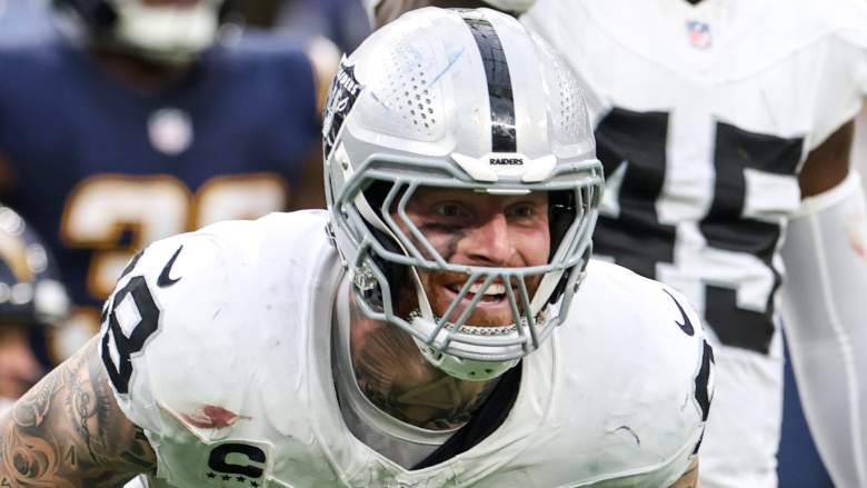 Inglewood, CA, Sunday, November 30, 2025 - Las Vegas Raiders defensive end Maxx Crosby (98) celebrates a second consecutive sack of Los Angeles Chargers quarterback Justin Herbert (10) at SoFi Stadium. (Robert Gauthier/Los Angeles Times via Getty Images)
