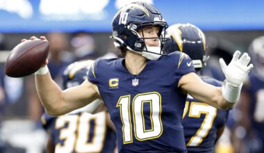 Chargers’ Justin Herbert day-to-day ahead of ‘MNF’ vs. Eagles after hand surgery