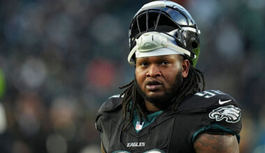 PHILADELPHIA, PENNSYLVANIA - NOVEMBER 28: Jalen Carter #98 of the Philadelphia Eagles looks on against the Chicago Bears at Lincoln Financial Field on November 28, 2025 in Philadelphia, United States. (Photo by Mitchell Leff/Getty Images)