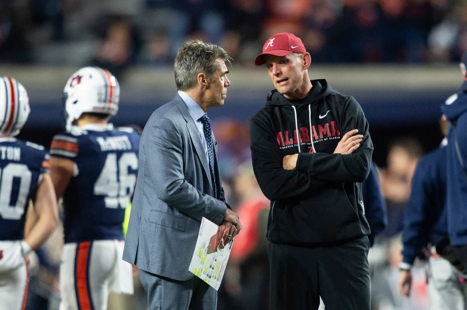 Chris Fowler speaks with Alabama head coach Kalen DeBoer