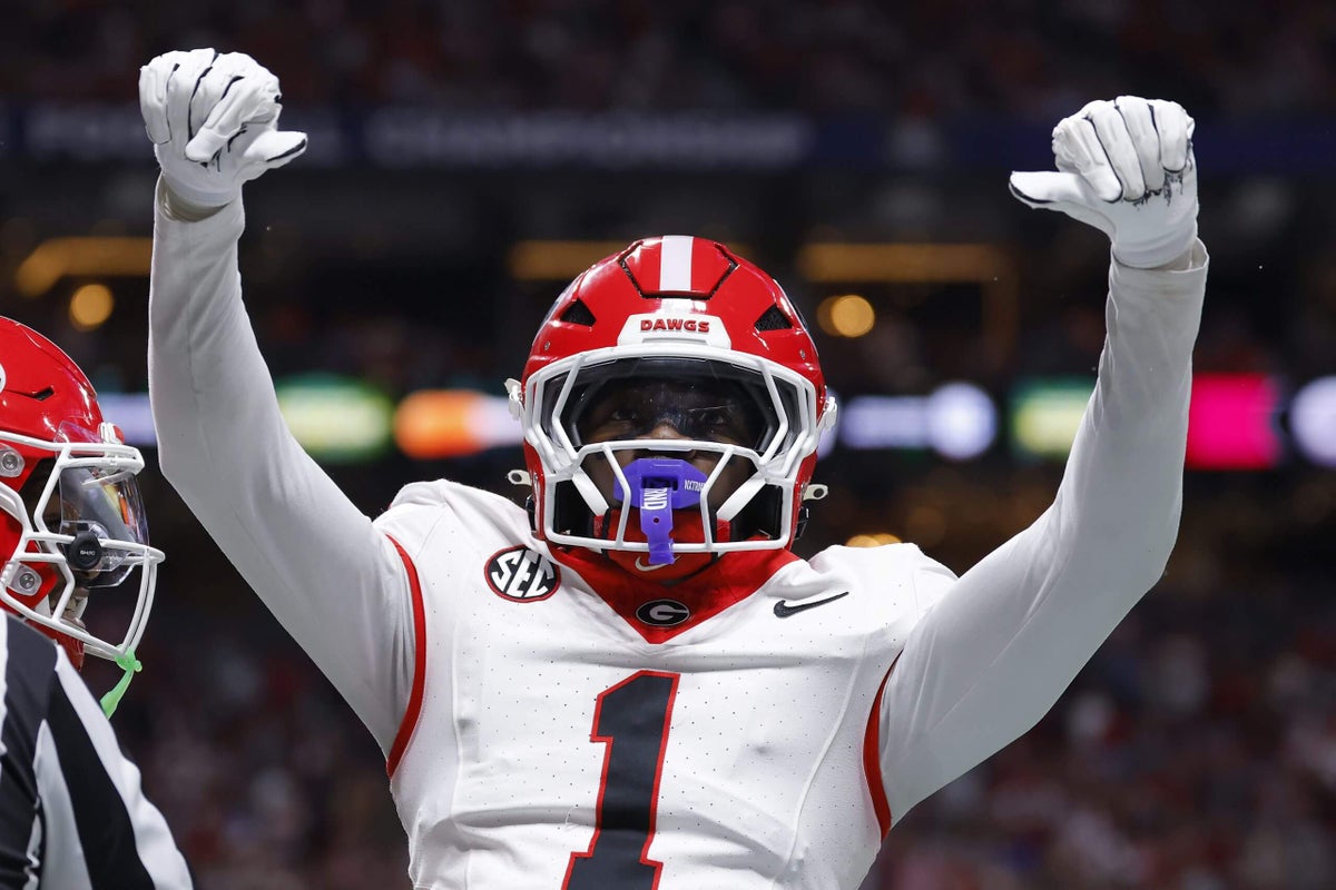 College Football Playoff quarterfinal odds: Indiana, Ohio State, Georgia all clear favorites