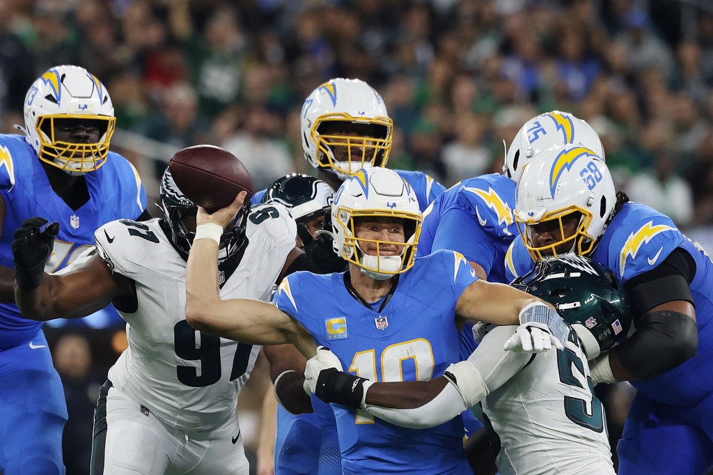 Chargers wise to sit bruised, battered Justin Herbert against Broncos