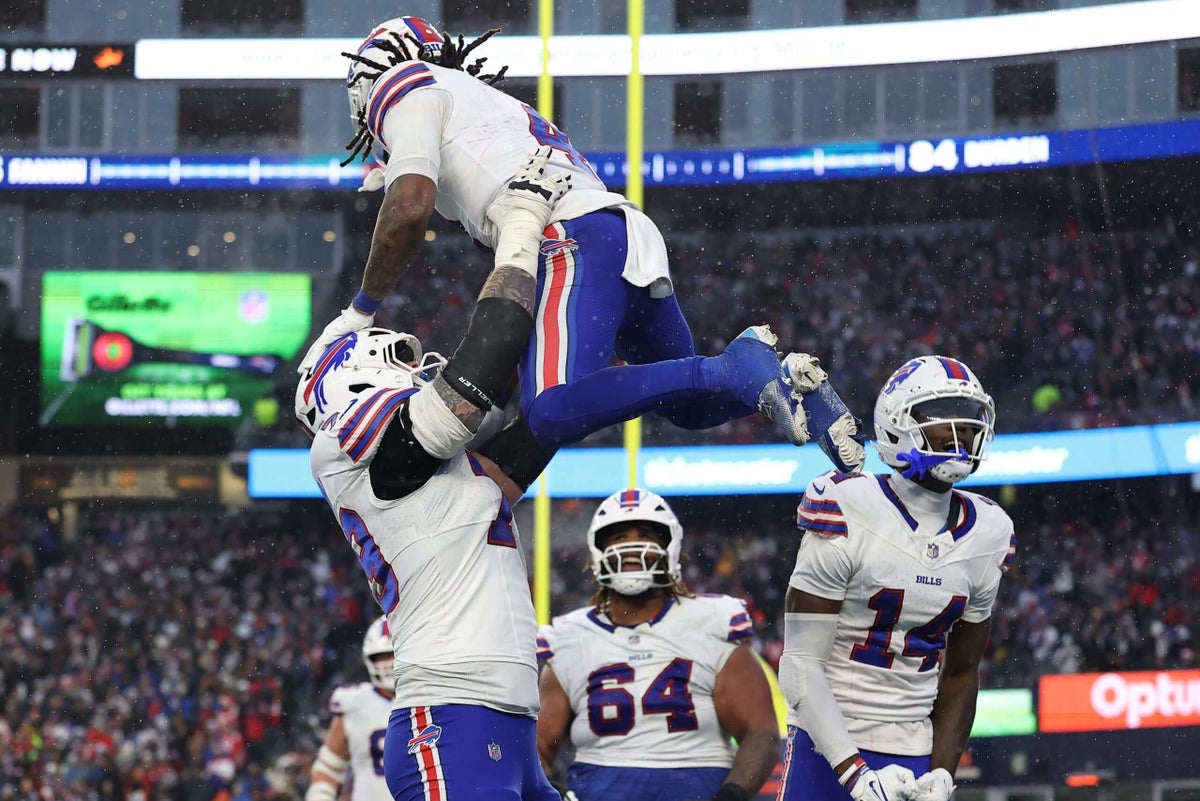 Buffalo’s ‘ImprobaBills’ may have found their identity in yet another unlikely win