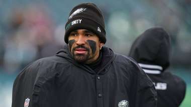 Las Vegas Raiders v Philadelphia Eagles - NFL 2025