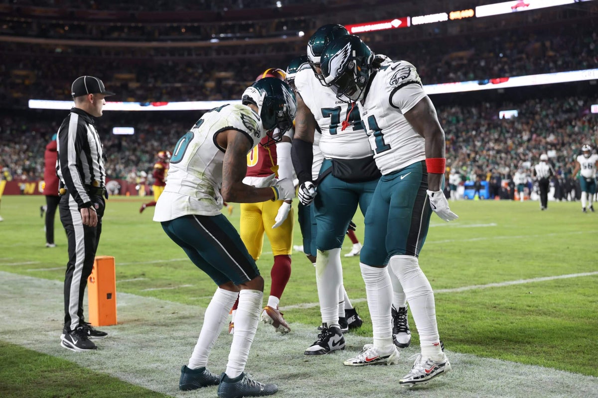 Eagles vs. Commanders takeaways: Philadelphia pulls away in second half to win NFC East again