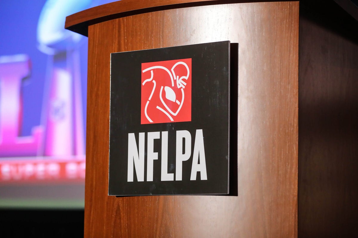 NFLPA lawyer sues union leaders, alleging retaliation for helping FBI