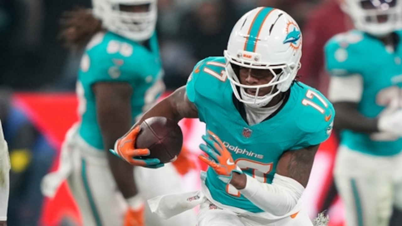 Former Alabama receiver gets Kiffin question at NFL press conference