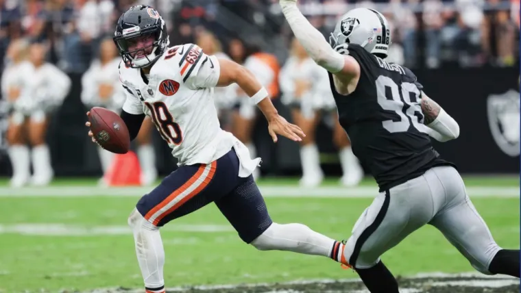 Raiders facility drama with Maxx Crosby leaves Bears fans clamoring about offseason move image