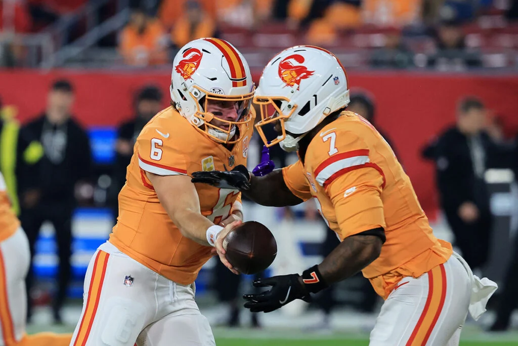 Bucs Qb Baker Mayfield And Rb Bucky Irving