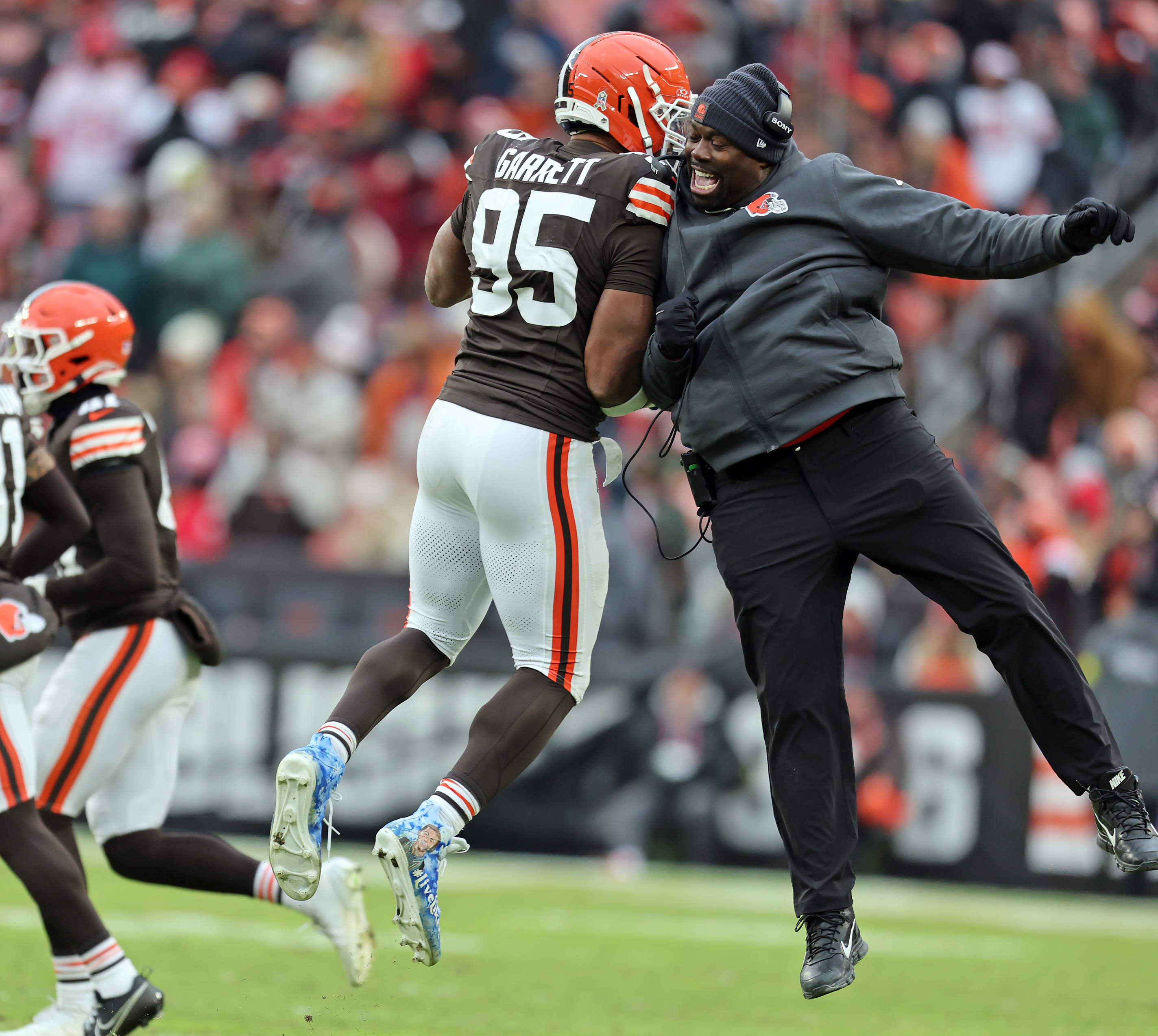 Cleveland Browns defensive end Myles Garrett reacts after sacking San Francisco 49ers quarterback Brock Purdy in the second half of play. 