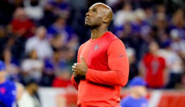 DeMeco Ryans Making History in Year 3 as Texans Head Coach