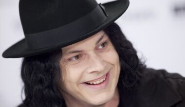 Jack White Joined By Eminem During Halftime Performance At Detroit Lions’ 86th Annual Thanksgiving Day Game