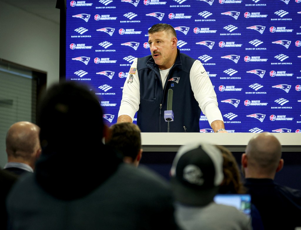 Patriots coach Mike Vrabel provides injury updates on Milton Williams, Will Campbell