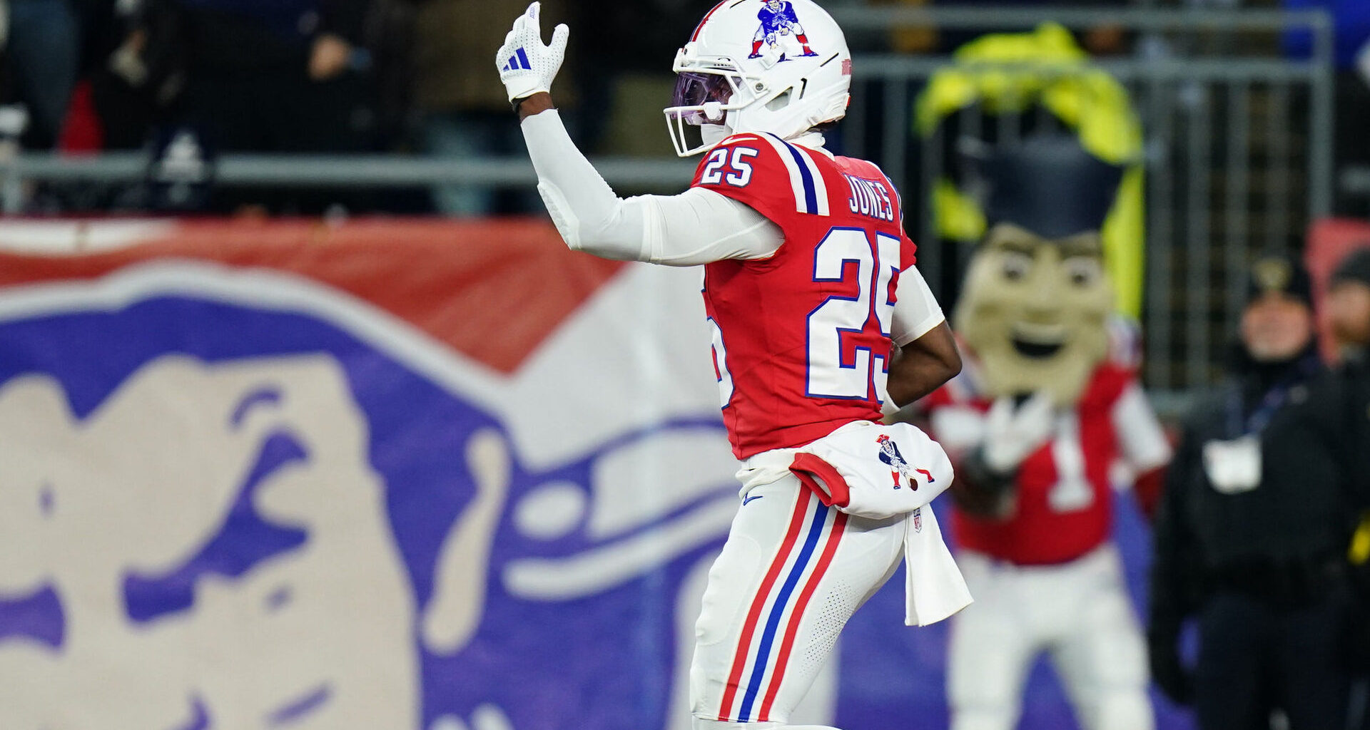 How Kayshon Boutte Inadvertently Predicted Marcus Jones' TD Vs. Giants