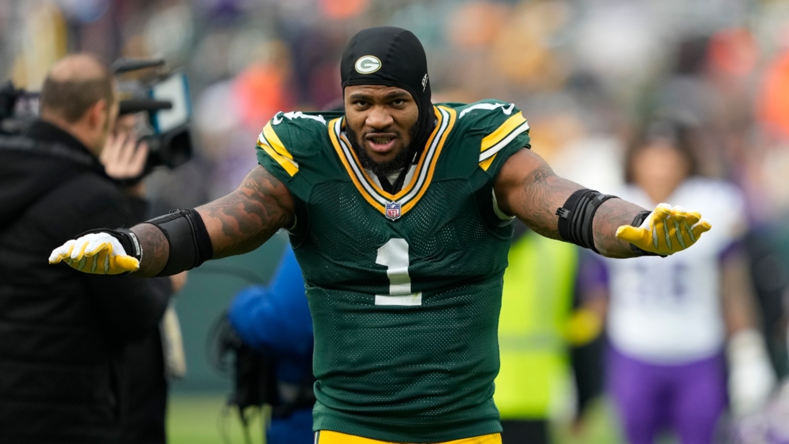 Micah Parsons disregards Packers-Bears rivalry, explains why he wants to ‘beat the s**t’ out of Chicago