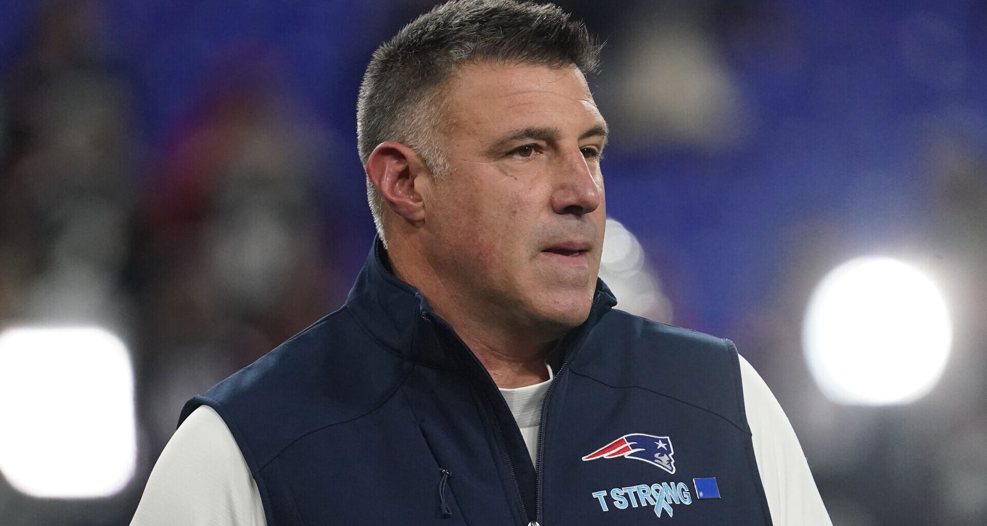 Mike Vrabel Issues Several Concerning Injury Updates Before Jets Clash
