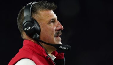 DeAndre Hopkins Praises Mike Vrabel, Patriots Ahead Of Big Matchup