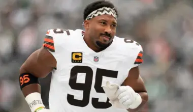Myles Garrett vs. Michael Strahan sacks: How Browns star can set new NFL record in 2025 season image