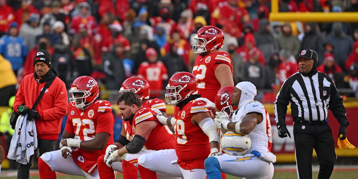 Without Mahomes, depleted Chiefs rule out 9 others for Titans game