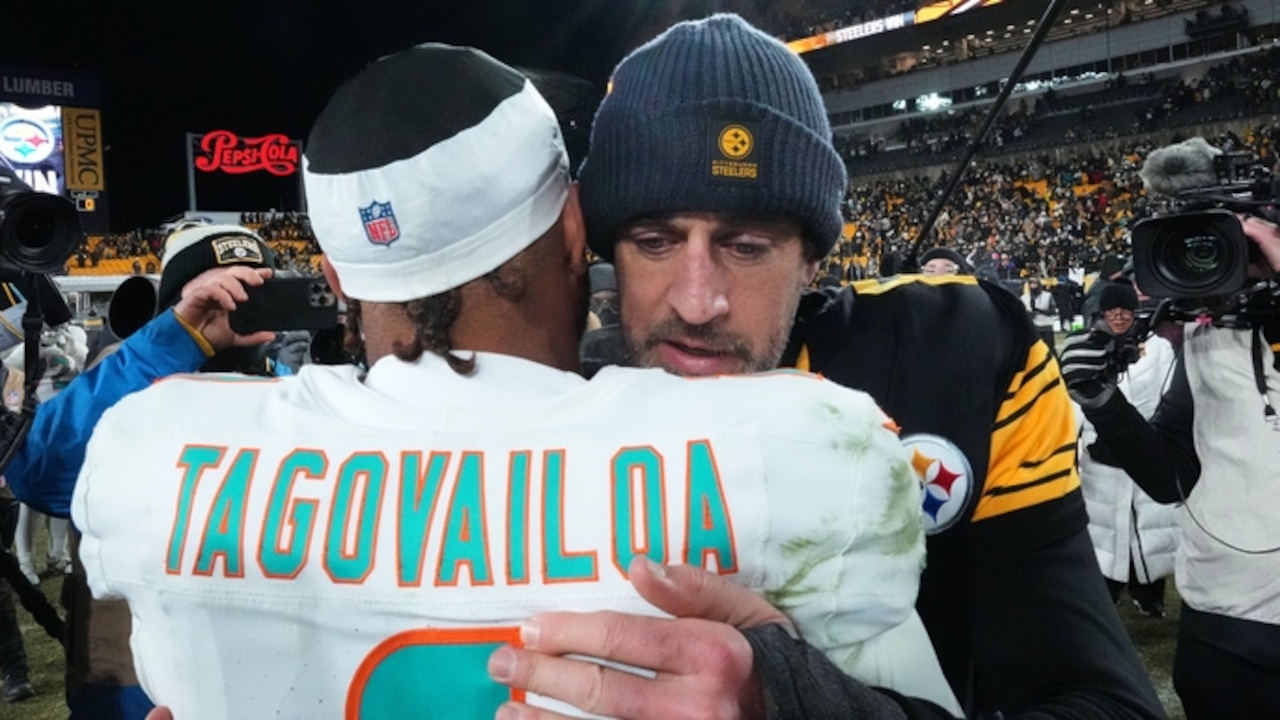 Tua Tagovailoa reacts to losing his starting spot as Miami quarterback