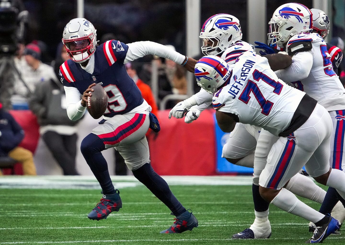 Patriots quarterback Joe Milton completed 22 of 29 passes for 241 yards and a touchdown in a win over the Bills in last season's finale at Gillette Stadium.
