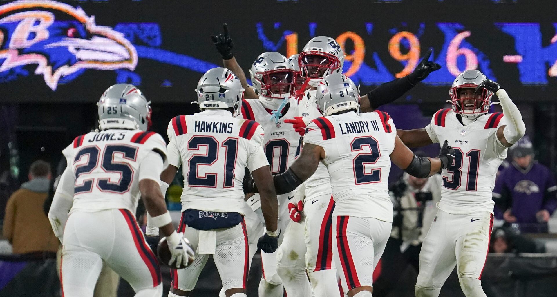 Bill Simmons Makes Case For Why 'Feisty' Patriots Can Reach Super Bowl
