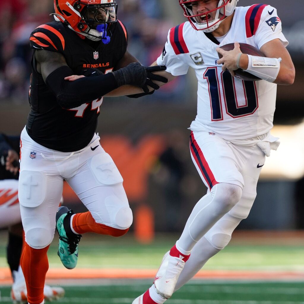 How Drake Maye, Mike Vrabel can win big on Monday Night Football