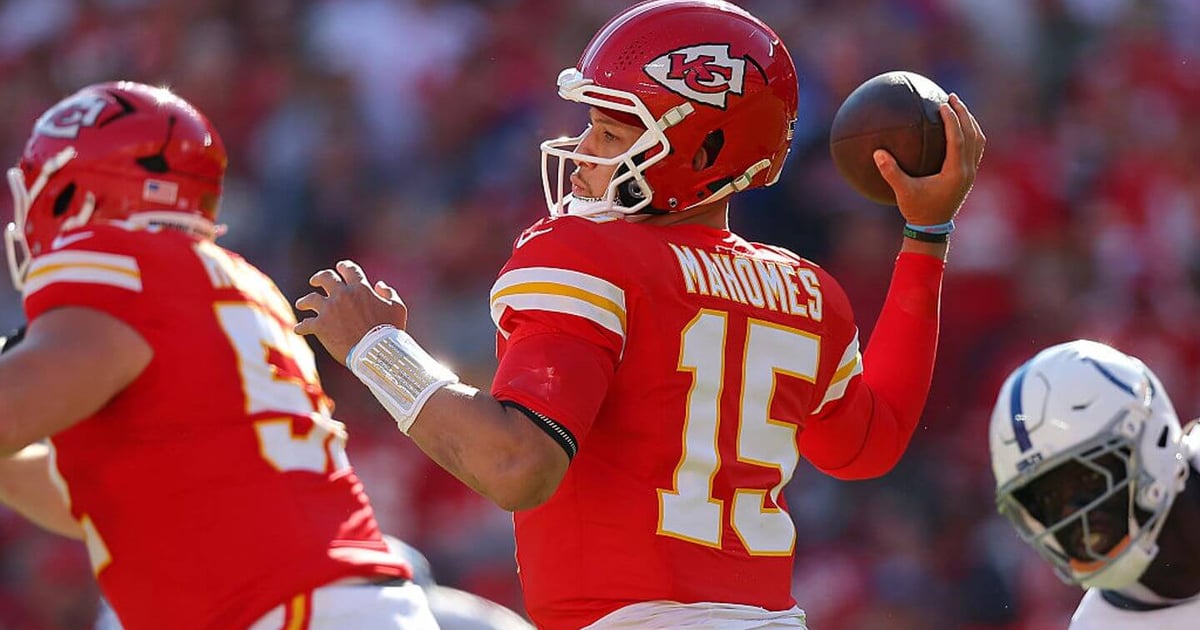 Texans vs. Chiefs live updates: NFL ‘Sunday Night Football’ score, prediction, odds and latest