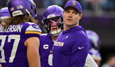 Kevin O'Connell helps Vikings QB win