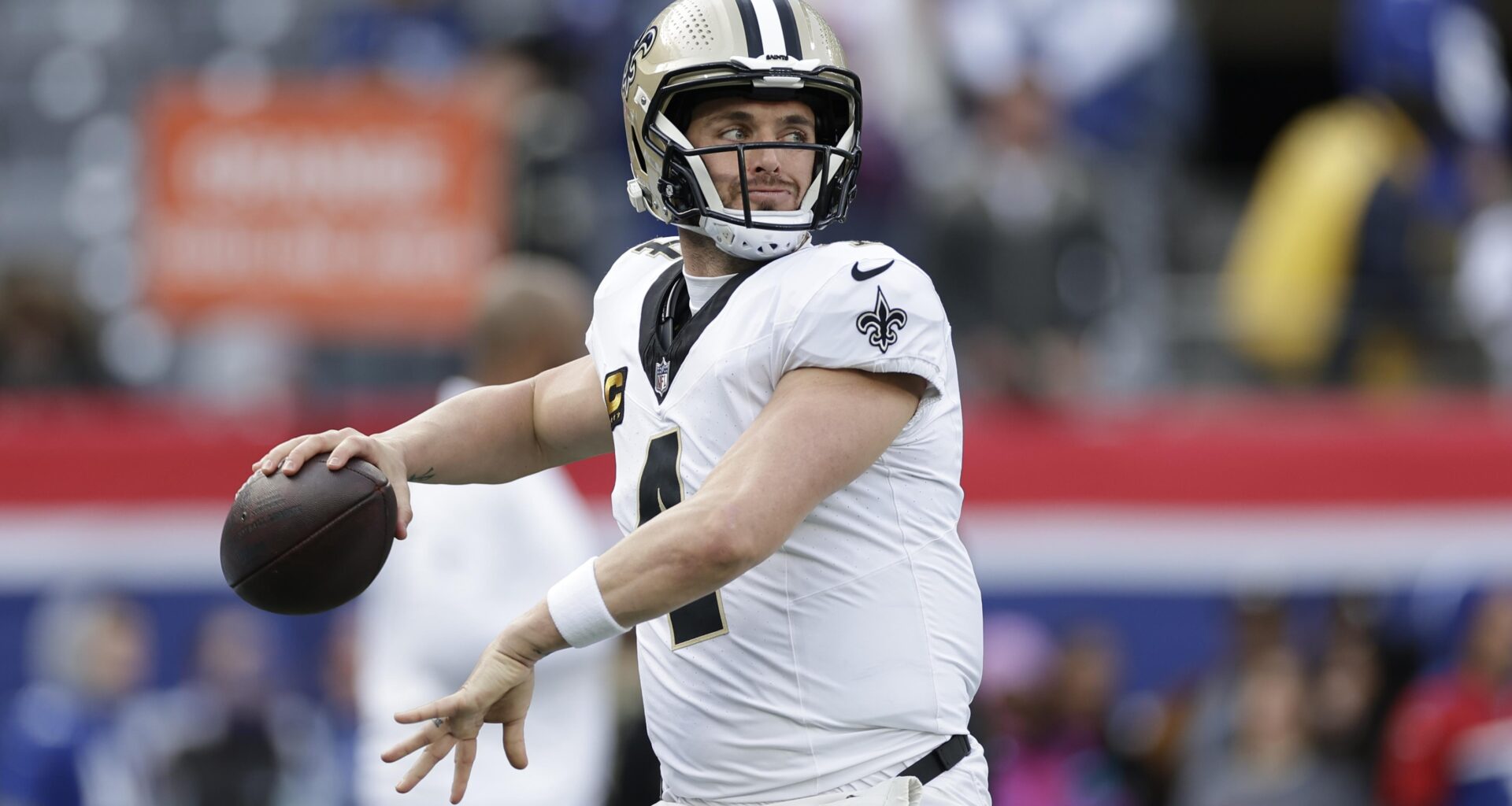 Colts Reportedly Called Derek Carr Before Philip Rivers Contract amid Jones Injury