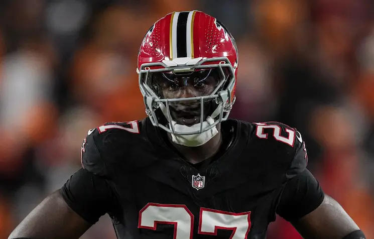 Tennessee Football Rookie James Pearce Jr. Making History With Atlanta Falcons