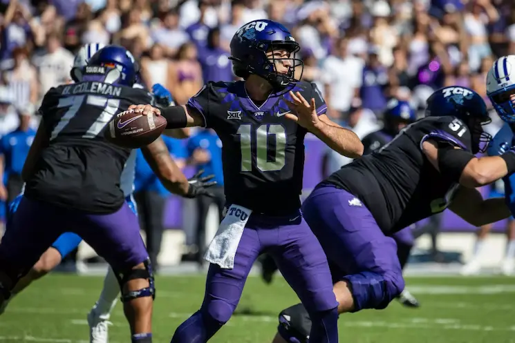 Report: Tennessee Pursuing Highly Touted Transfer Quarterback