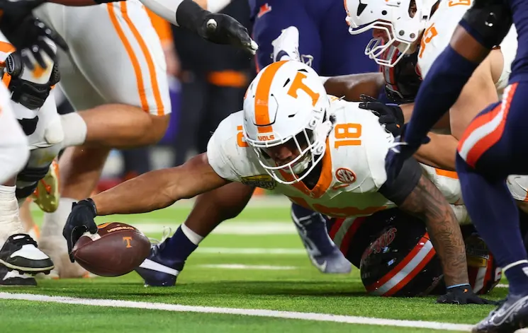 Four Quick Takeaways: Tennessee Football Rounds Out Frustrating Season With Music City Bowl Loss