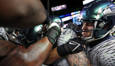 Seattle Seahawks celebrate game-winning 2-point conversion Cooper Kupp Eric Saubert Rams 2025...