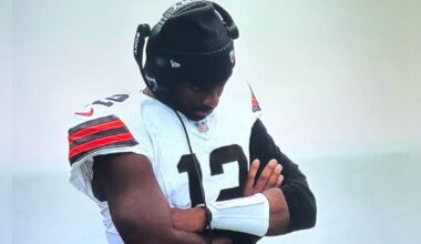Browns Spending 'A Lot Of Time' Getting Shedeur Sanders Up To Speed On Steelers