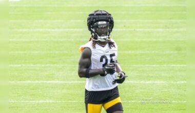 Report: Ravens Signing Ex-Steelers RB Ahead Of Week 14 Matchup