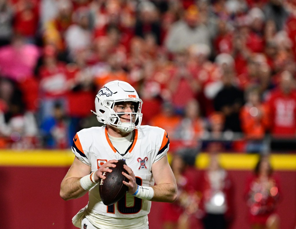 Broncos 2025 NFL power rankings tracker entering NFL Week 18