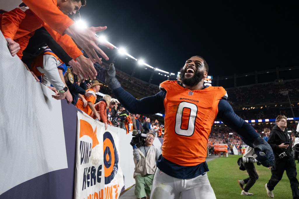 Denver Broncos beat Green Bay Packers in NFL Week 15